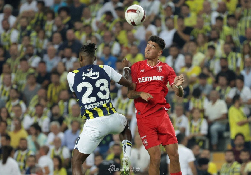 比赛中几乎 比赛中几乎